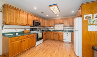 249 W Floyd St, Alma, GA 31510