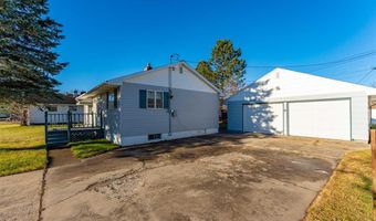 31 Garden Cir, Babbitt, MN 55706