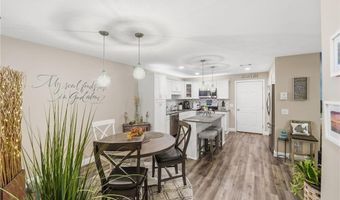 40 Saw Mill Dr 204, North Kingstown, RI 02852