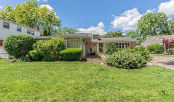 210 W Pickwick Rd, Arlington Heights, IL 60005