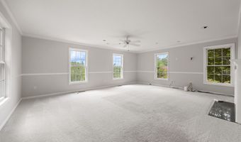 40 Nathan Hale Ct, Cheshire, CT 06410