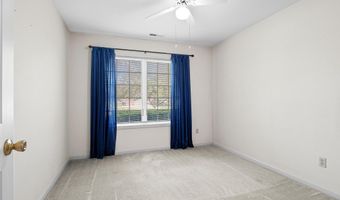 1107 Ashwood Dr, Auburn, IN 46706