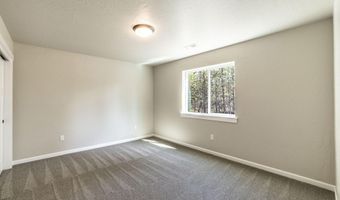 7587 E Duke Ln, Athol, ID 83801