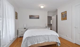 85 Bedford St, Bath, ME 04530