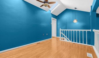 6645 MEDINAH Ln, Alexandria, VA 22312