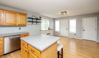 3213 SW Townpark Cir, Ankeny, IA 50023