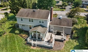 2892 Edgemont Dr, Allentown, PA 18103