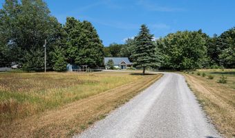 9898 68th Ave, Allendale, MI 49401