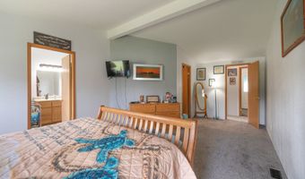 24496 VAUGHN Rd, Veneta, OR 97487