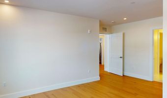 1 Longview Dr 205, Atkinson, NH 03811