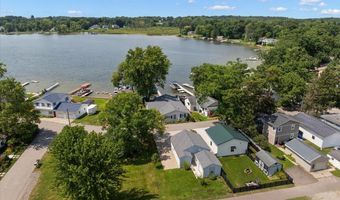 6731 Campau Lake Dr SE, Alto, MI 49302
