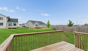 2612 NW Reinhart Dr, Ankeny, IA 50023