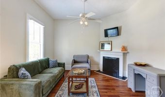 534 E Gordon Ln, Savannah, GA 31401