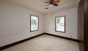 507 E 9th St, Auburn, IN 46706
