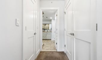 1300 CRYSTAL Dr 606S, Arlington, VA 22202