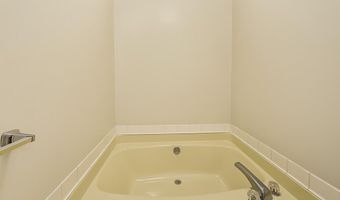 2205 Star Ln, Albany, GA 31707