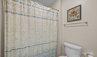 68 Stony Rdg, Asheville, NC 28804