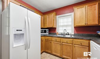402 E 11th St, Bay Minette, AL 36507