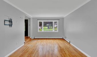 18 Nolan Dr, Bloomfield, CT 06002