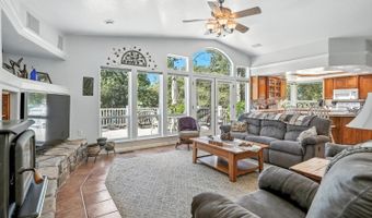 44550 Windsong Way, Ahwahnee, CA 93601