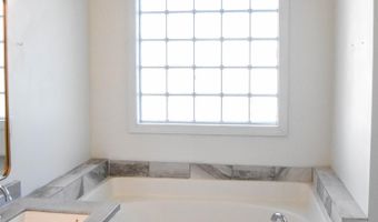 79 HAWK PASS, Anniston, AL 36207