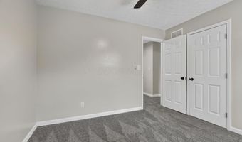 2425 Dunsworth Dr, Columbus, OH 43235