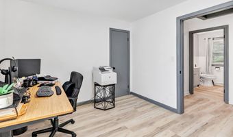 14 N Coe Ln, Ansonia, CT 06401