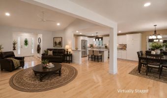 25 Ridgeview Dr, Candia, NH 03034