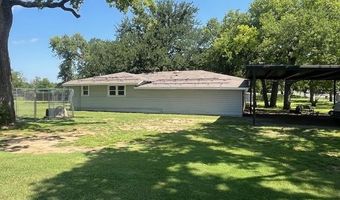214 Hemphill St, Hico, TX 76457