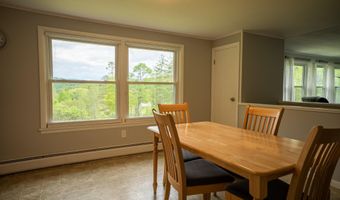2152 Old Silo Rd, Barnet, VT 05819