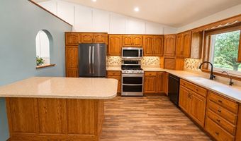 2309 River Rd, Algona, IA 50511