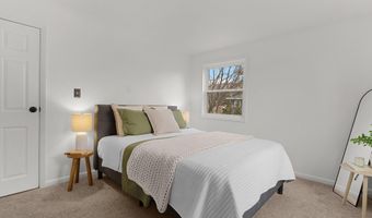 9 Reservoir Rd, Altamont, NY 12009