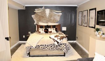 905 Pine St, Atlantic, IA 50022