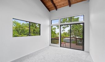 44-279 Kaneohe Bay Dr B, Kaneohe, HI 96744