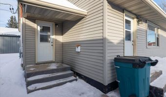 24 Fern Ct, Babbitt, MN 55706