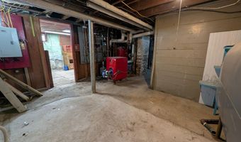 134 Kenduskeag Ave, Bangor, ME 04401