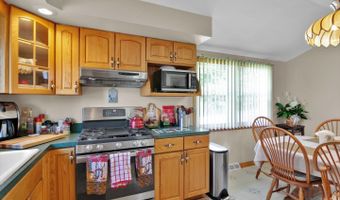 210 MCCLELLAND Ave, Bellmawr, NJ 08031