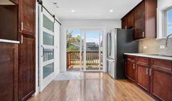 42362 N Poplar St, Antioch, IL 60002