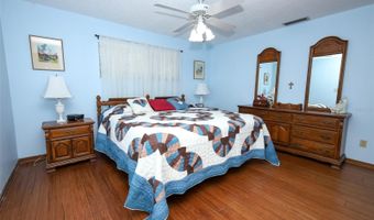 313 WHITE OAK Dr, Altamonte Springs, FL 32701