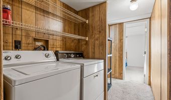 770 Terrace Dr, Bullhead City, AZ 86442