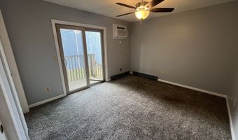 428 Emmett St APT H, Bristol, CT 06010