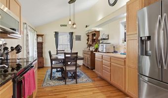 48 Overlea Rd, North Smithfield, RI 02896