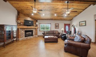 500 Rs County Road 2370, Alba, TX 75410