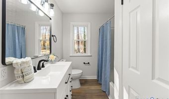 405 Thompson St, Ashland, VA 23005