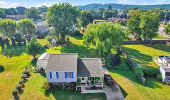 180 ABBOTTS Dr, Abbottstown, PA 17301