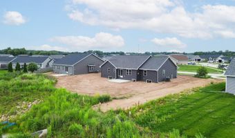 3487 E RUBYRED Dr, Appleton, WI 54913