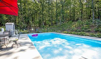 1507 LITTLEBRANDT Dr, Anniston, AL 36205