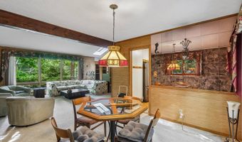 884 Dogwood Ter, Akron, OH 44321