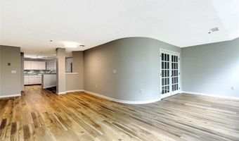 2 School St 334, Lincoln, RI 02802