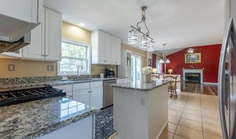 1 SALINA Ct, Hockessin, DE 19707